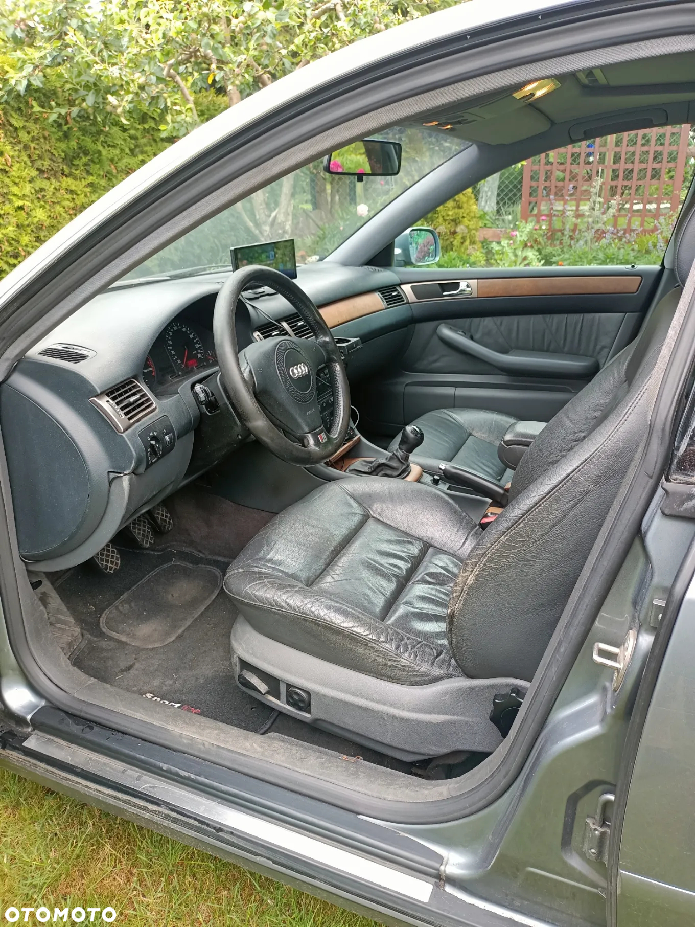 Audi A6 Avant 2.4 - 2