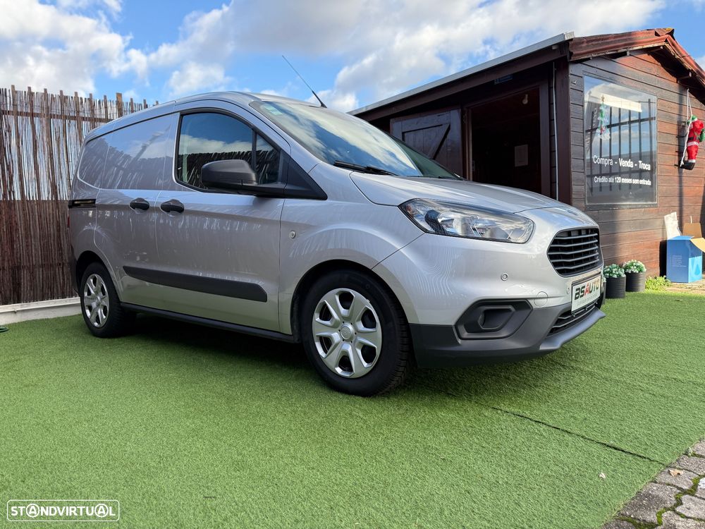 Ford Transit Courier - 2