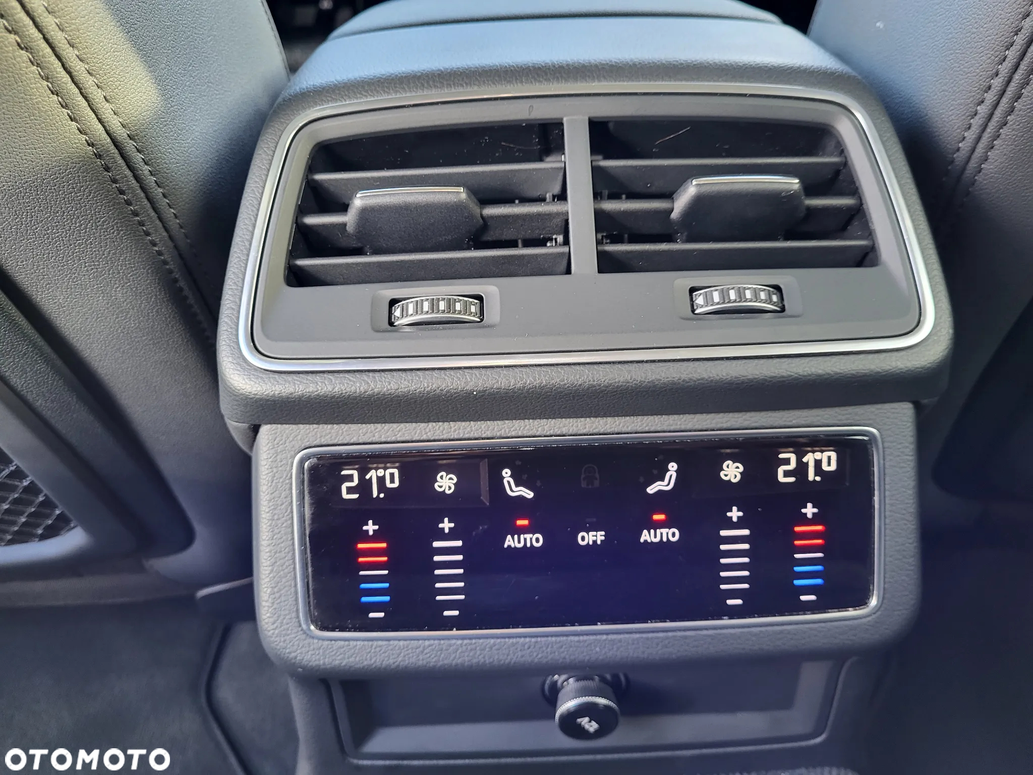 Audi A7 - 8