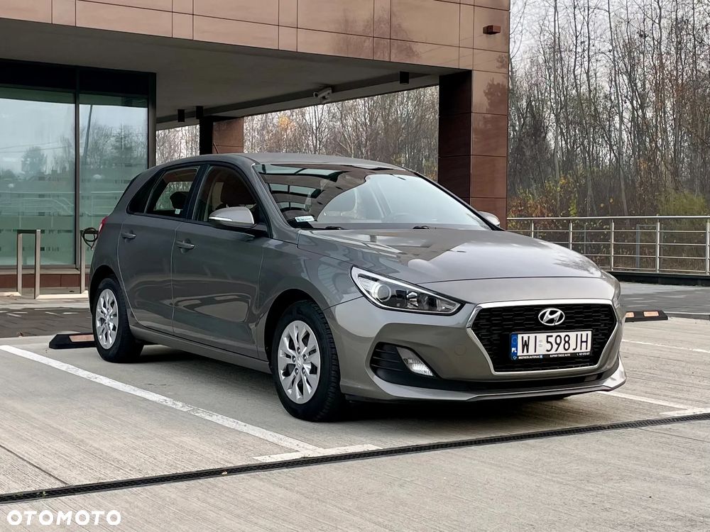 Hyundai i30 1.4 Classic + - 8