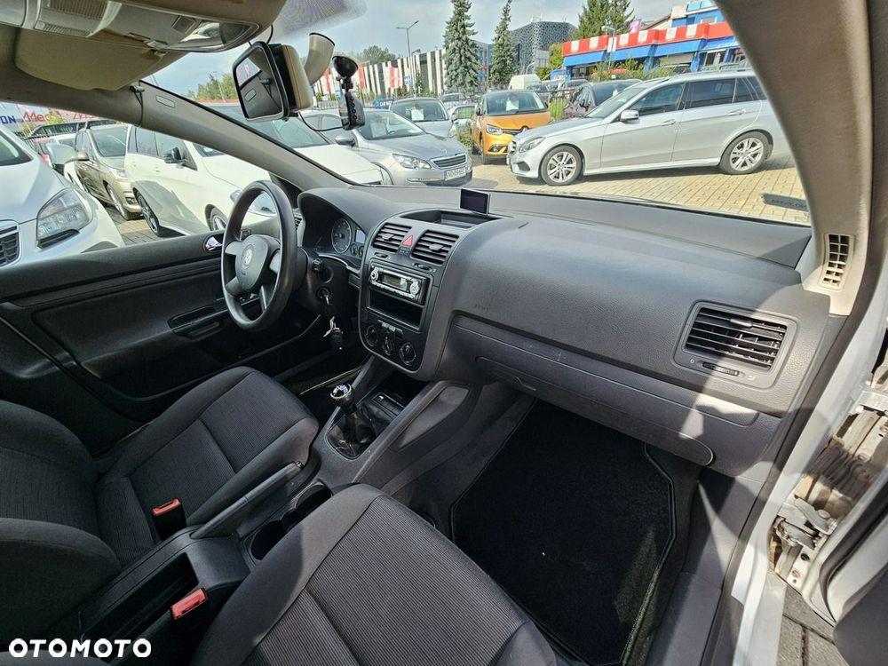Volkswagen Golf 1.9 TDI DPF Edition - 24