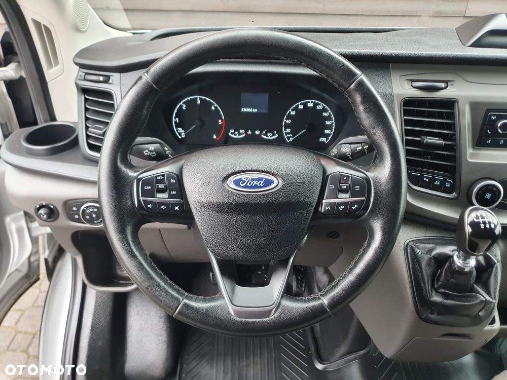 Ford TRANSIT - 24