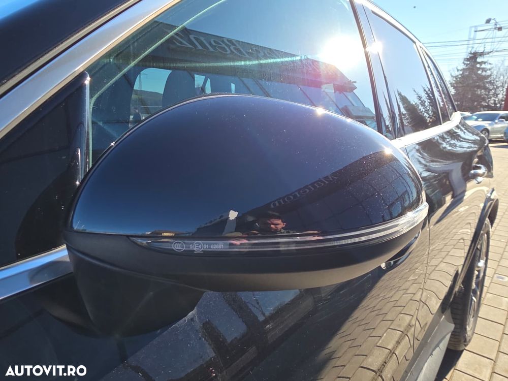 Mercedes-Benz GLC 300 4Matic 9G-TRONIC AMG Line Advanced - 12