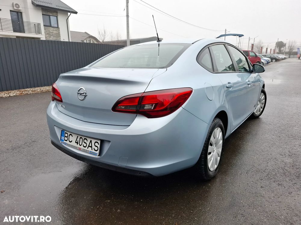 Opel Astra 1.6 TWINPORT ECOTEC Start/Stop 150 Edition - 4