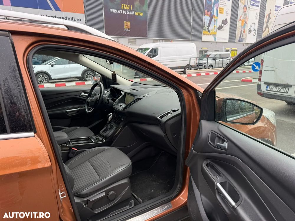 Ford Kuga 2.0 TDCi 4WD Powershift Titanium - 11