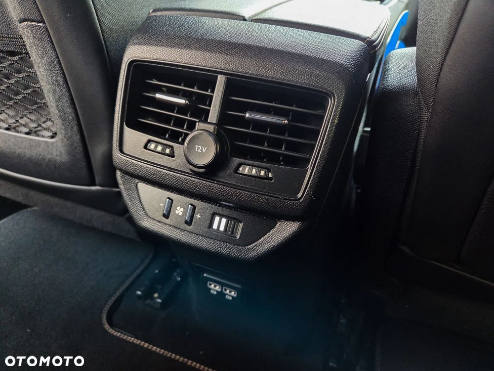 Peugeot 5008 2.0 BlueHDi GT S&S EAT8 - 33