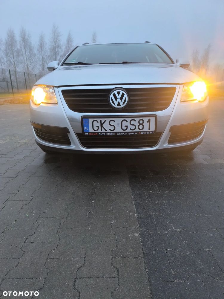 Volkswagen Passat 1.9 TDI Comfortline - 10