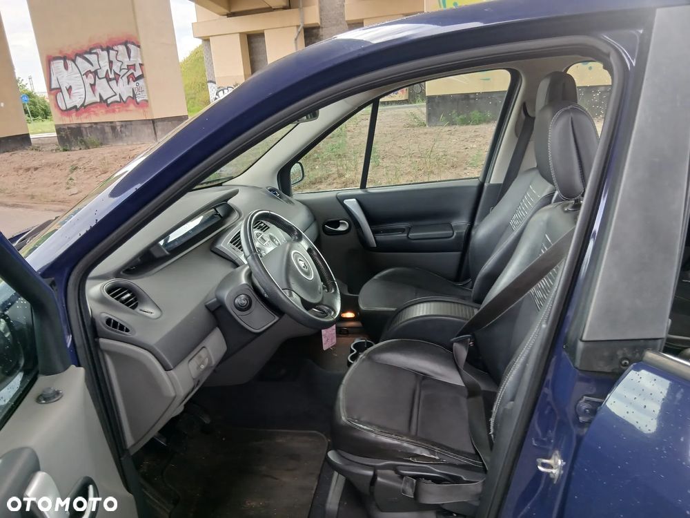 Renault Scenic 2.0 16V Exception - 10