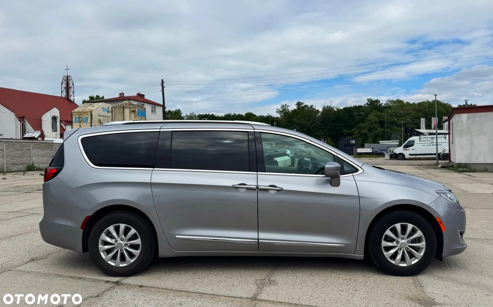 Chrysler Pacifica - 37