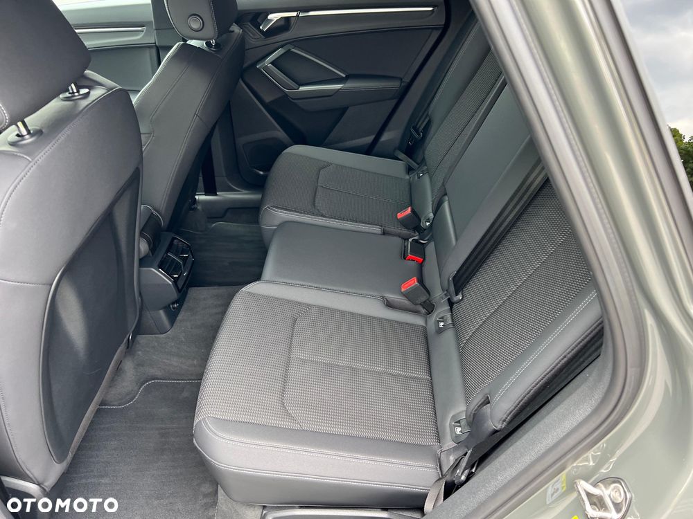 Audi Q3 40 TFSI Quattro S tronic - 17