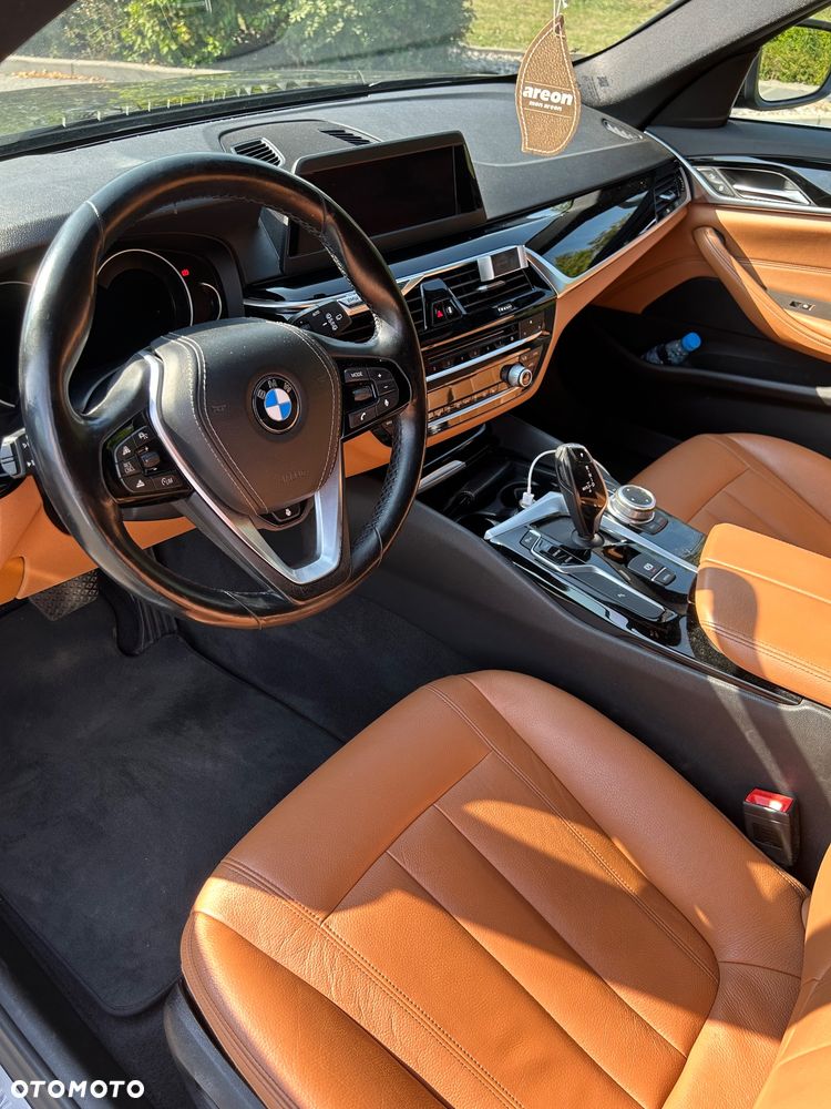 BMW Seria 5 520d xDrive MHEV Business Edition - 22