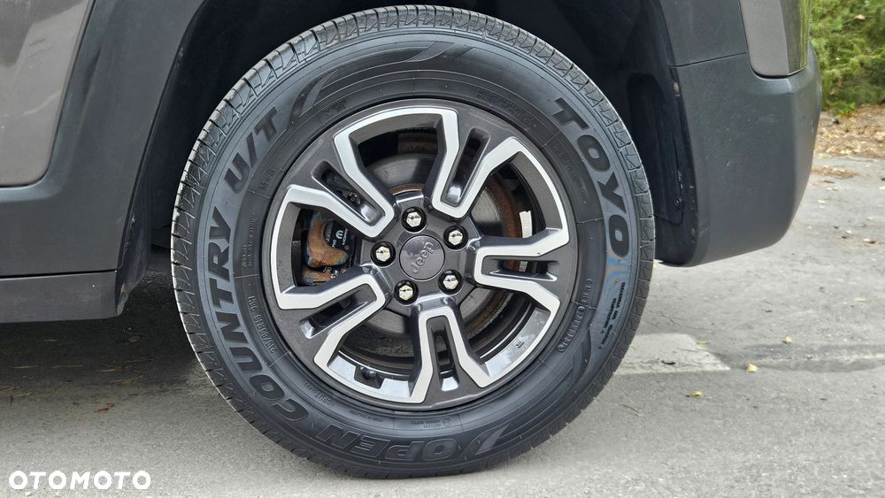 Jeep Renegade - 22