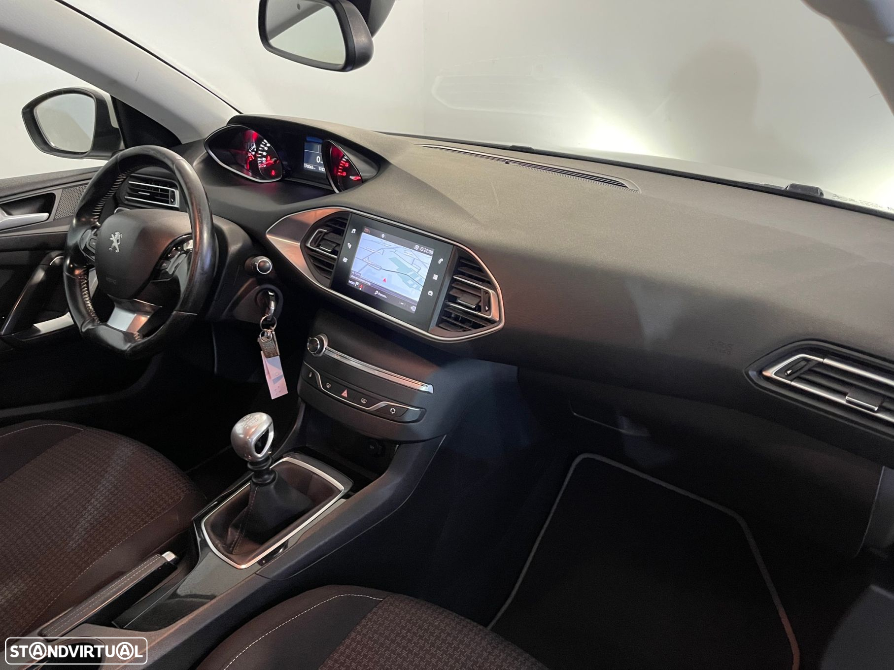 Peugeot 308 SW 1.5 BlueHDi Style - 16