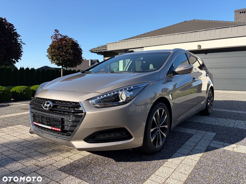 Hyundai i40 Kombi 1.7 CRDi DCT Trend - 1