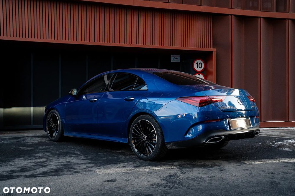 Mercedes-Benz CLA 220 mHEV 4-Matic AMG Line 8G-DCT - 15