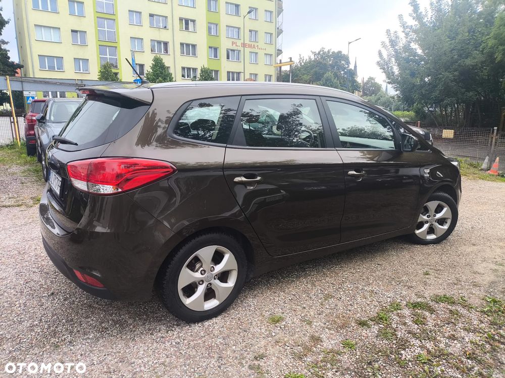 Kia Carens 1.6 GDI L - 4