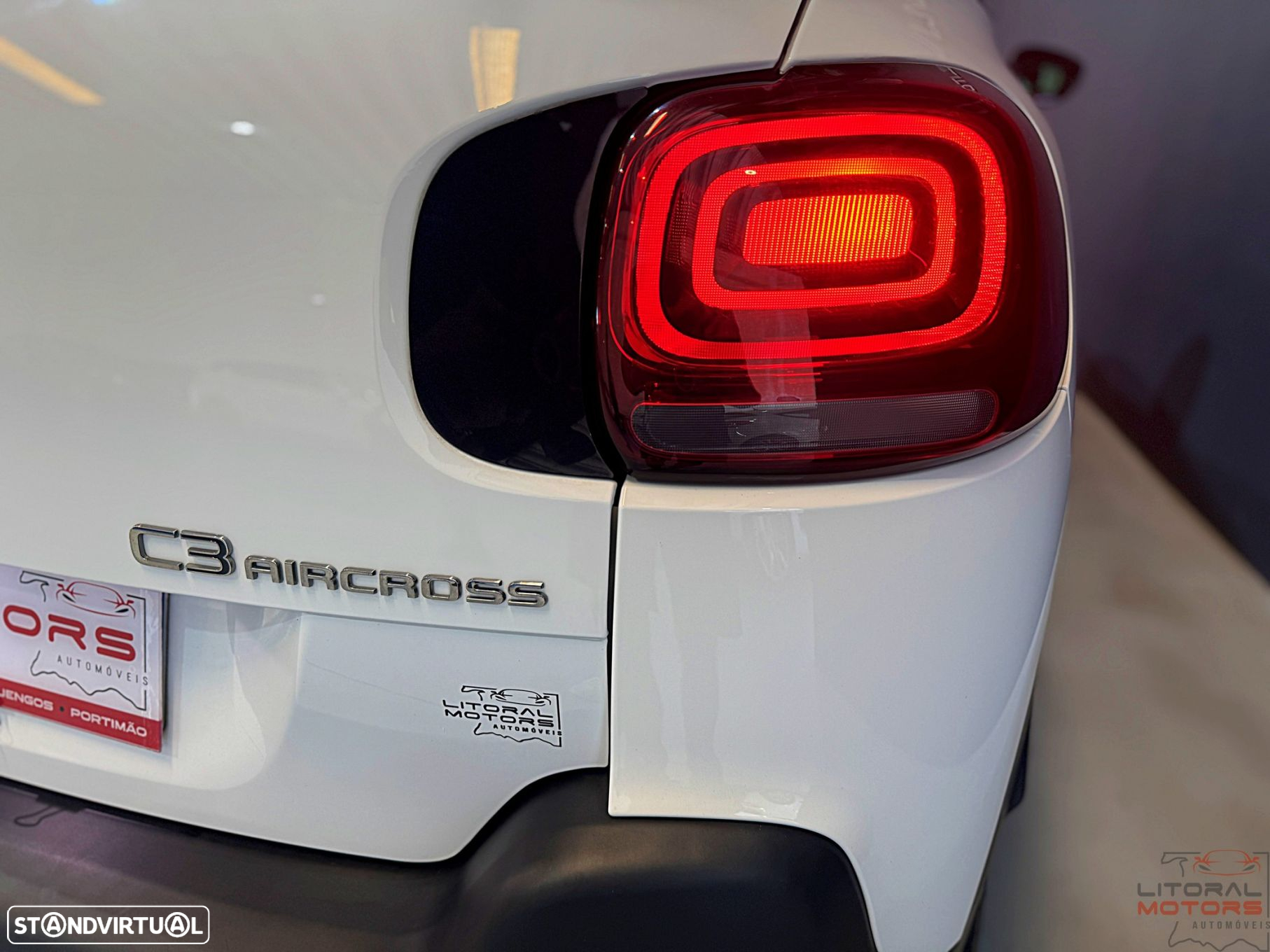 Citroën C3 Aircross 1.2 PureTech Shine EAT6 - 11