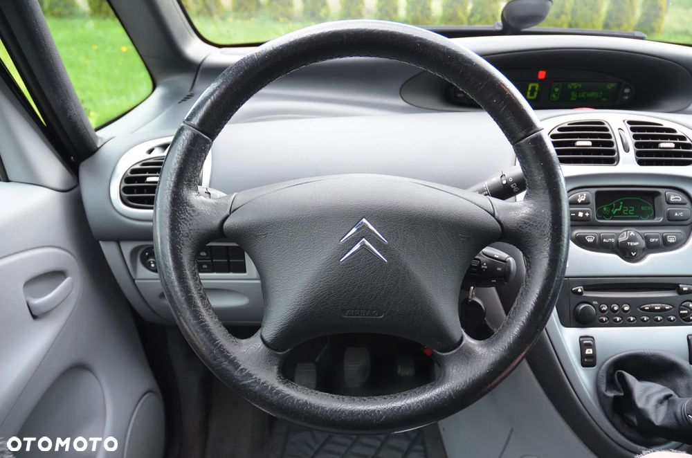 Citroën Xsara Picasso - 13