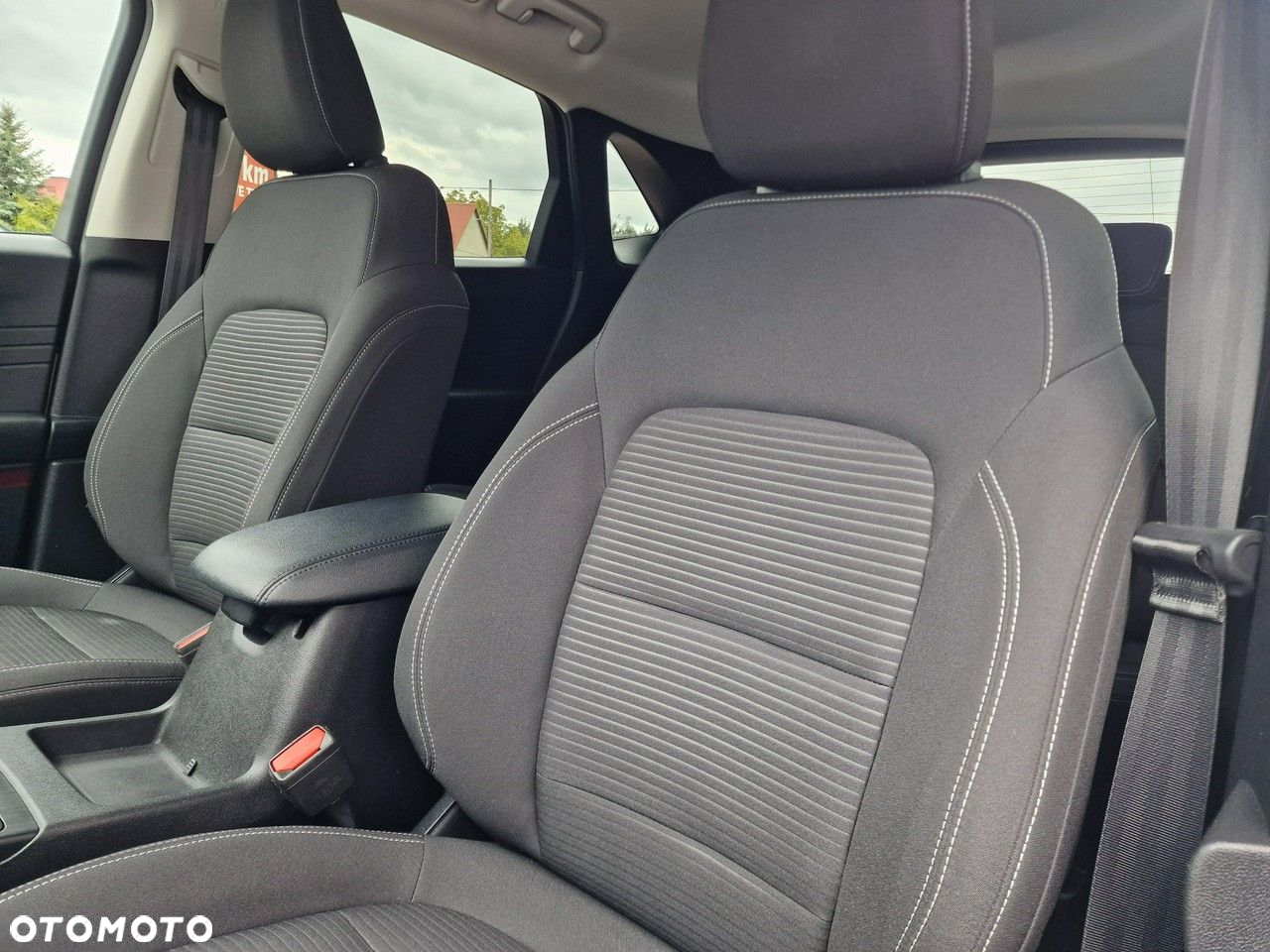 Ford Kuga - 16