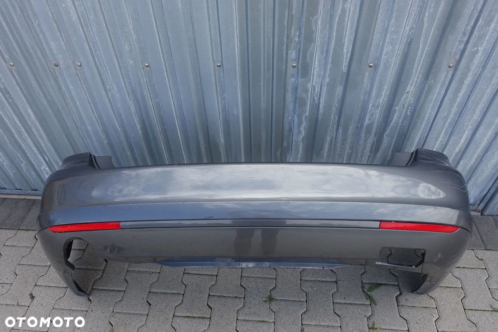 ZDERZAK TYLNY GOLF V VI KOMBI - 1