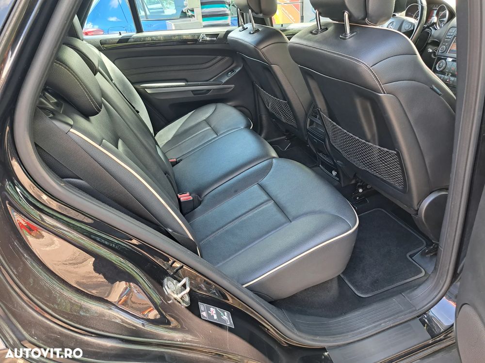 Mercedes-Benz ML - 23