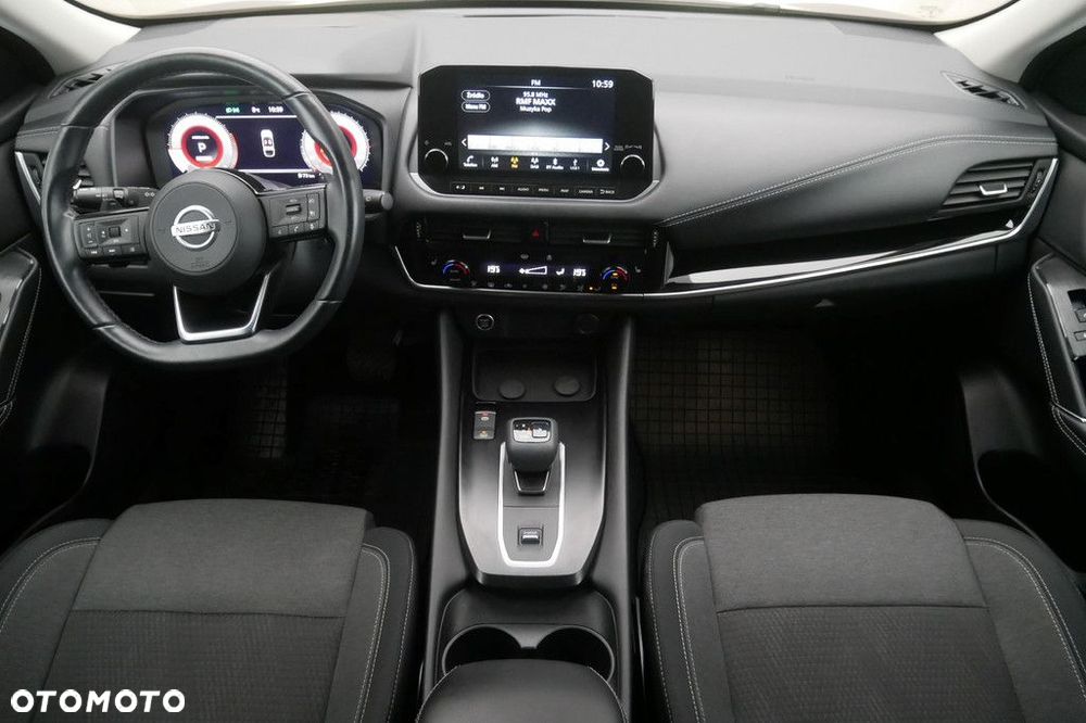 Nissan Qashqai - 8