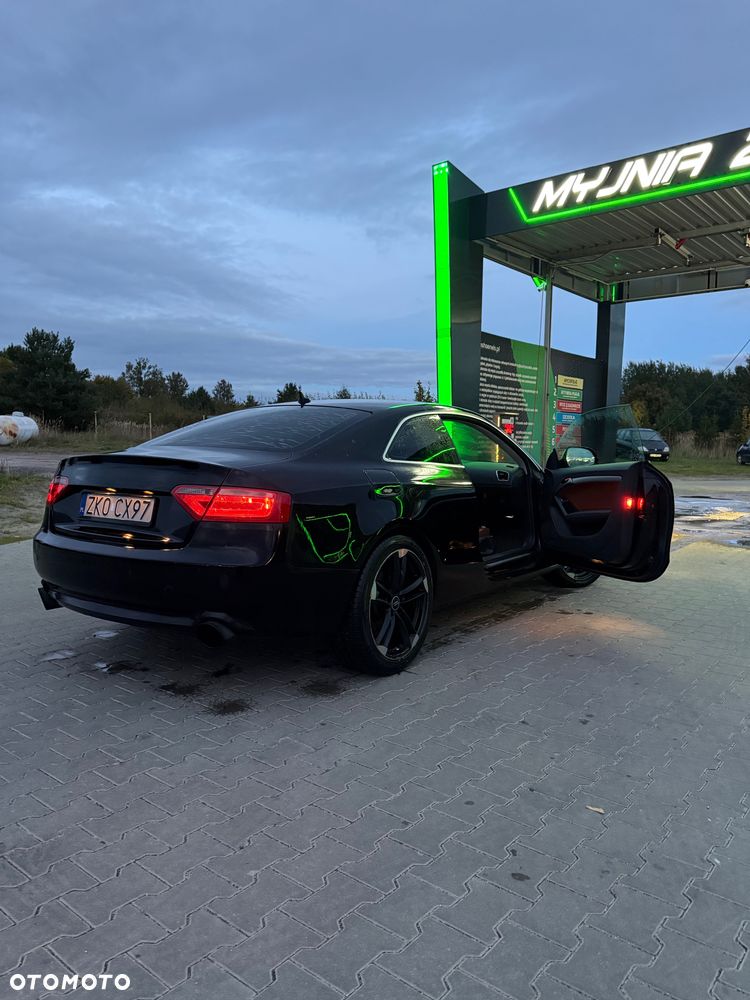 Audi A5 Coupé - 5