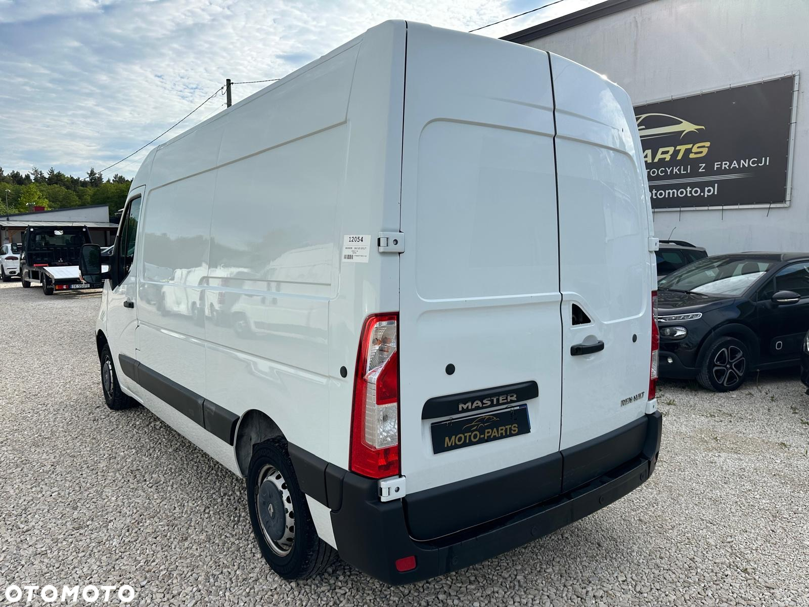 Renault Master - 16