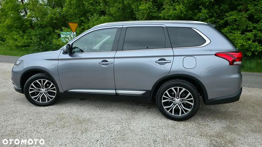 Mitsubishi Outlander 2.0 2WD CVT Edition - 19
