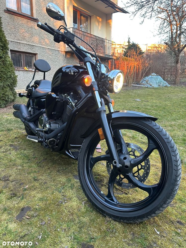 Yamaha XVS - 6
