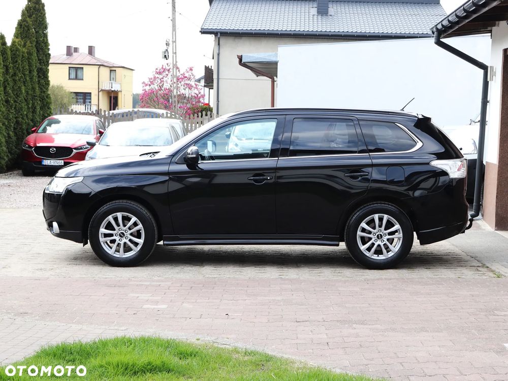 Mitsubishi Outlander 2.0 Intense 2WD - 8