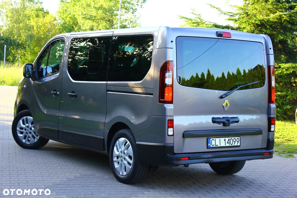 Renault Trafic 2.0 dCi - 4