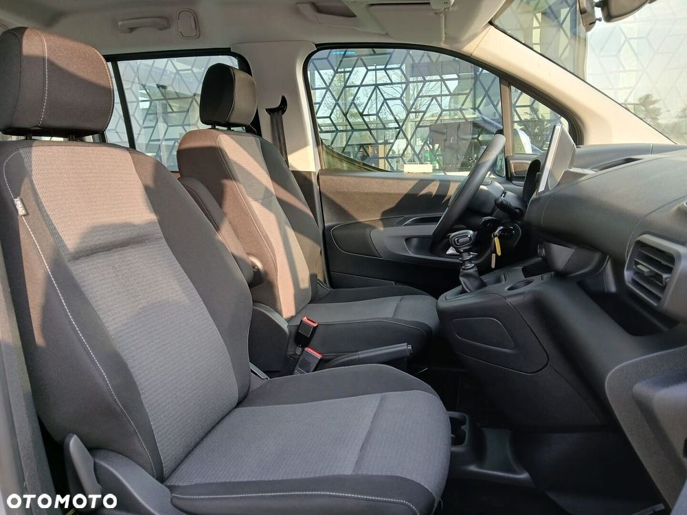 Toyota Proace City Verso 1.5 D-4D Business - 24