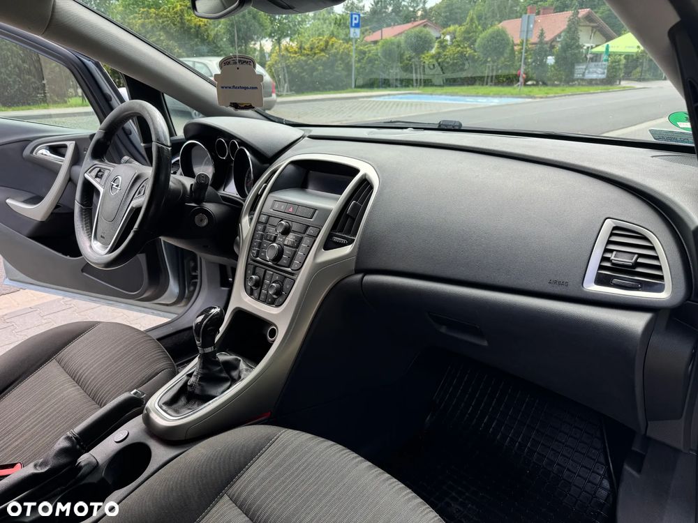 Opel Astra 1.4 Essentia - 20