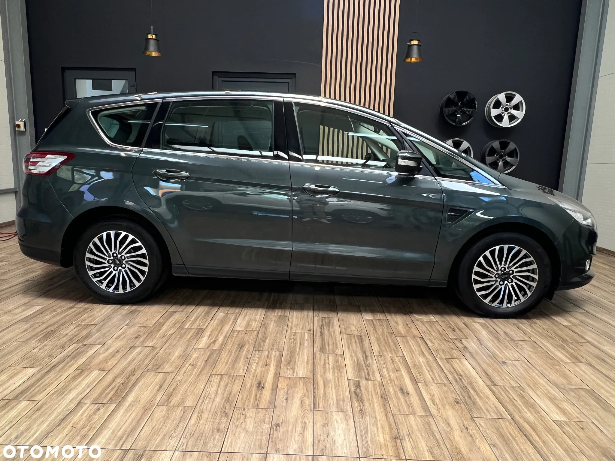 Ford S-Max 2.0 EcoBlue Titanium - 6