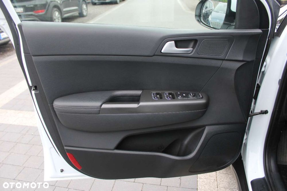 Kia Sportage 1.6 GDI Business Line 2WD - 18