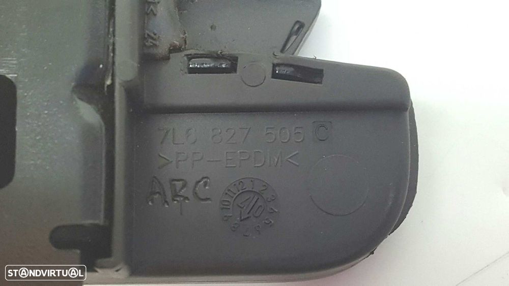 FECHADURA DA MALA VOLKSWAGEN TOUAREG (7LA) TDI R5 - 3