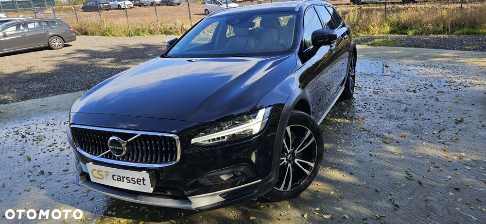 Volvo V90 Cross Country B5 D AWD Pro - 2