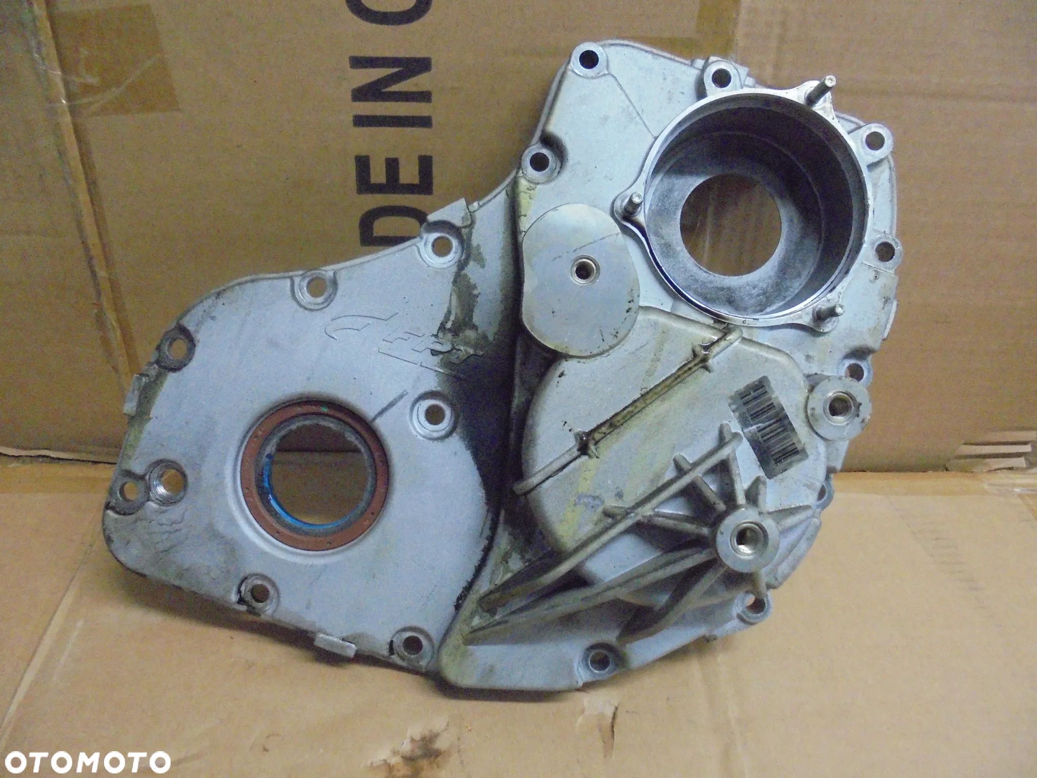 OBUDOWA ROZRZĄDU MITSUBISHI FUSO 3.0 5802003543 - 1