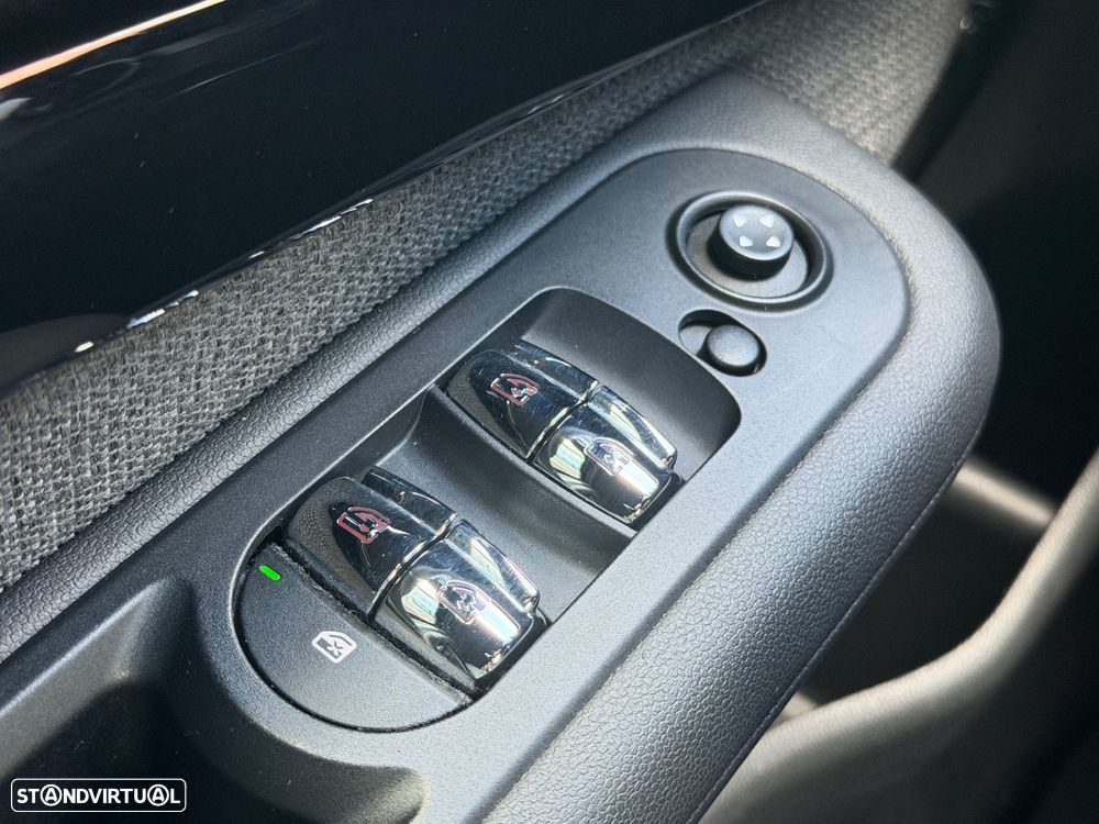 MINI Clubman Cooper - 26