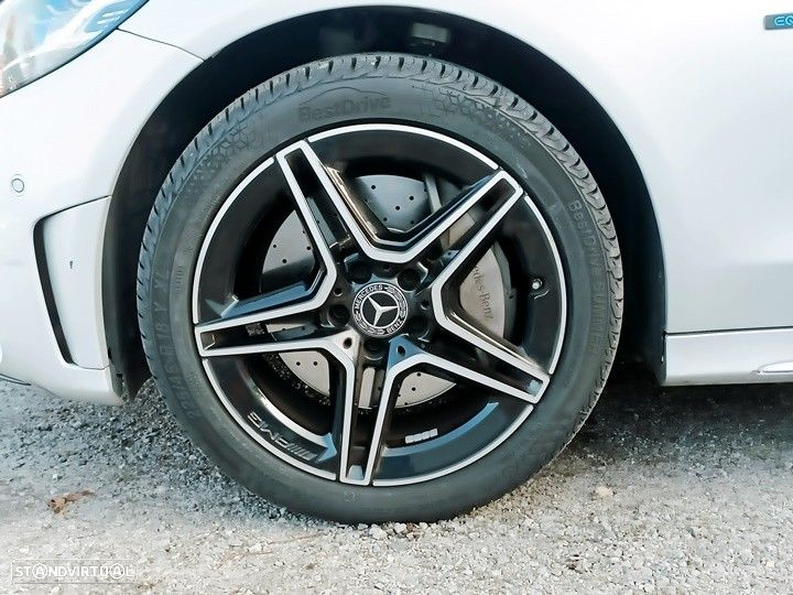 Mercedes-Benz C 300 e AMG Line - 8
