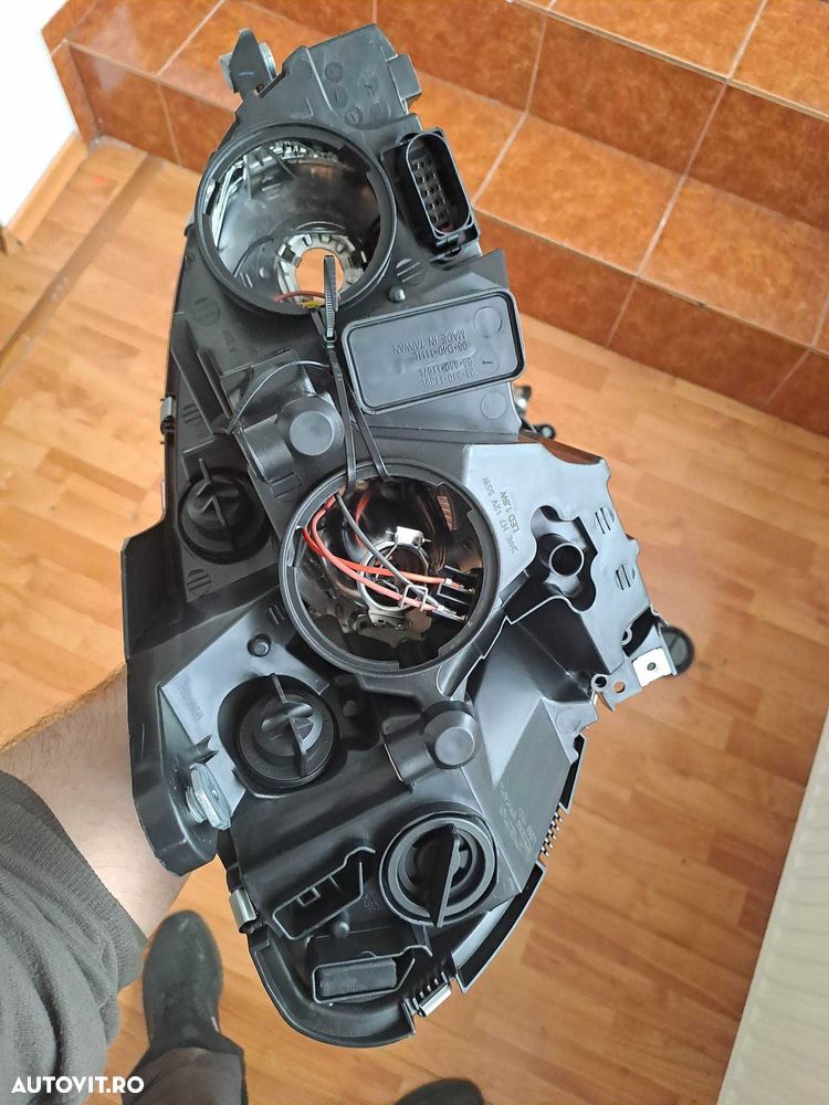 Far stanga/dreapta Mercedes C Class W204 an 2007-2010 , sunt noi - 7