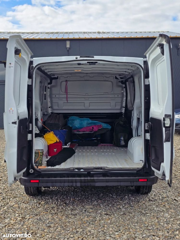 Renault TRAFIC - 11