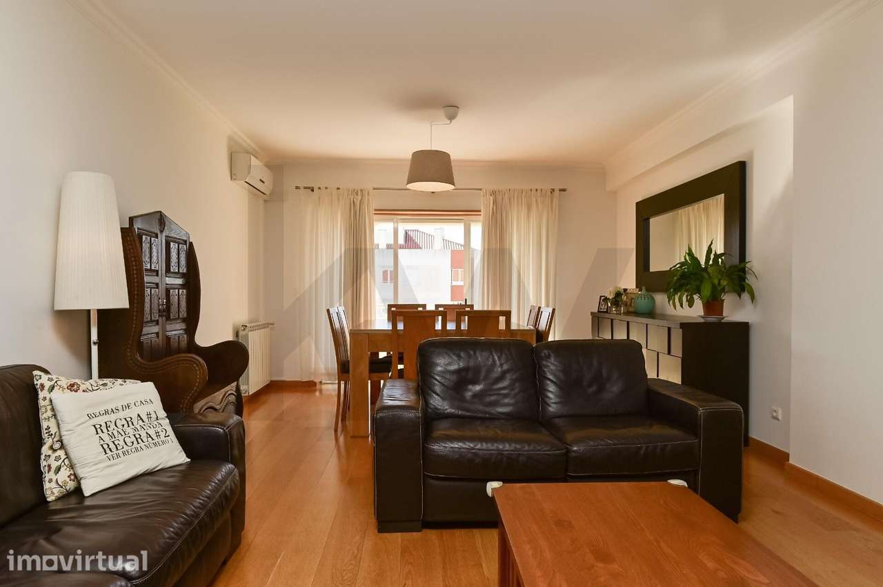 Apartamento T3 com Suite, Varandas e duas Garagens | São Domingos de R - Grande imagem: 3/22