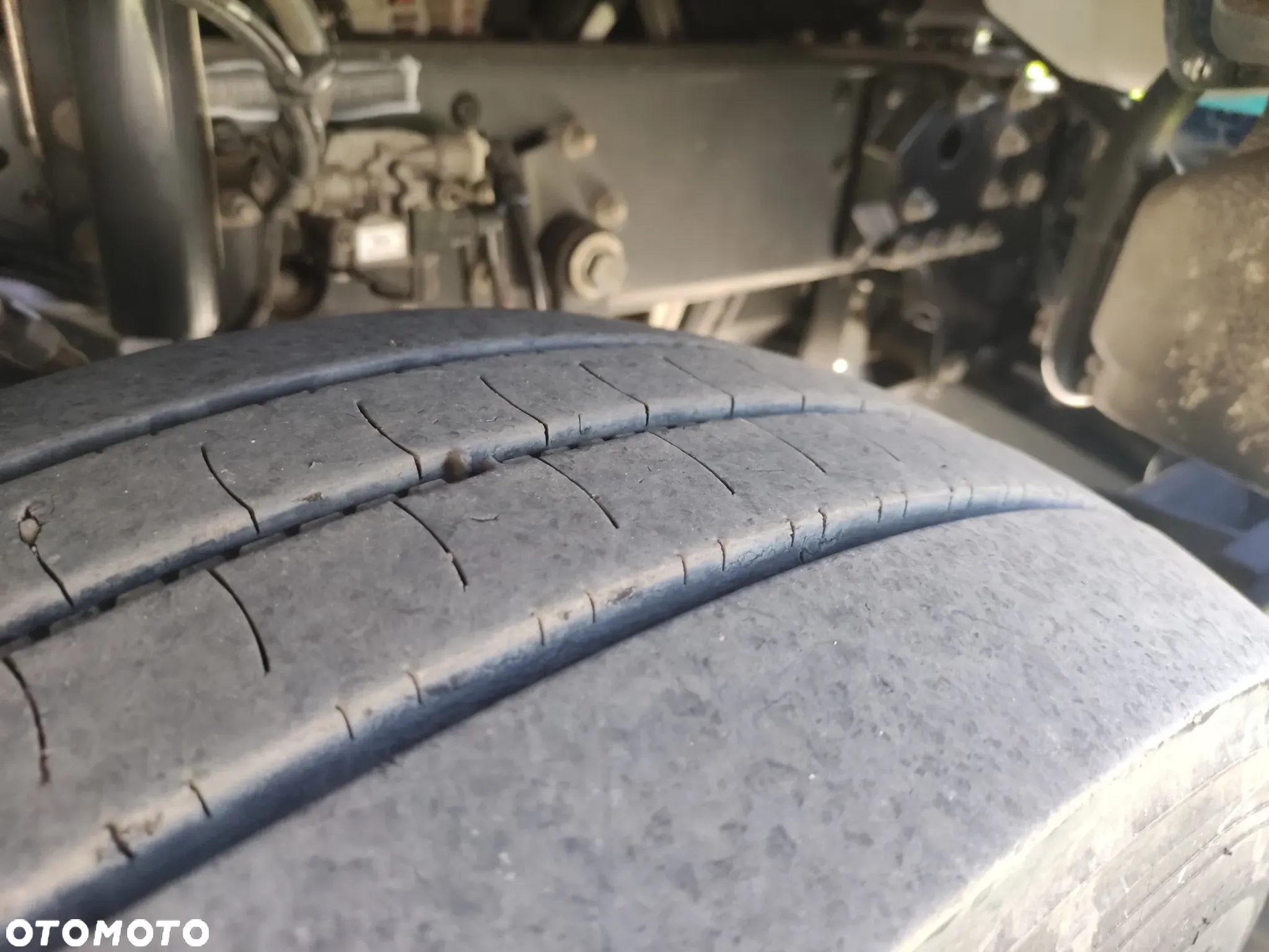 Volvo FL 12.240 klima blokada kontener 18 pal kurierka - 8
