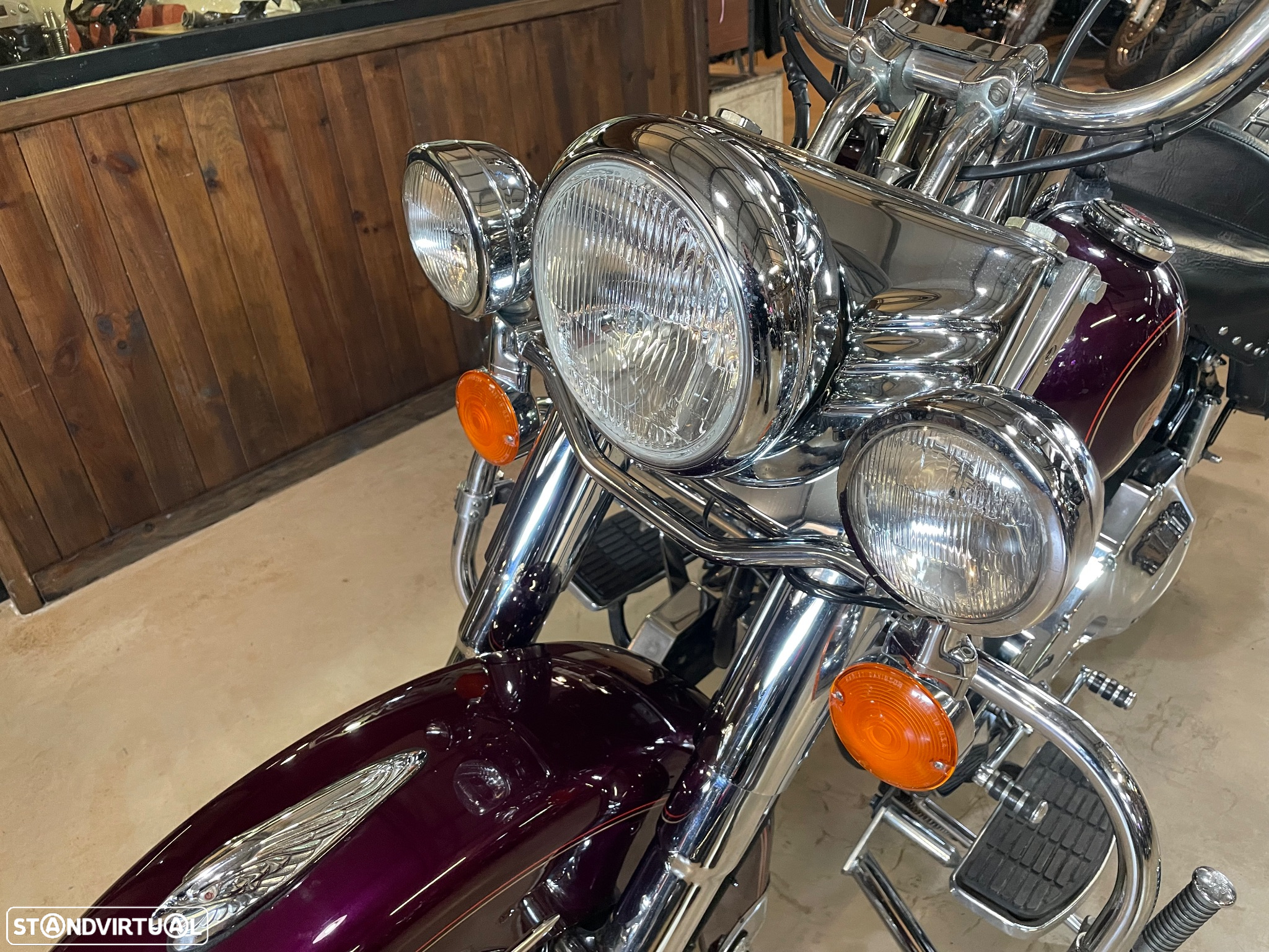 Harley-Davidson FLSTC - 16