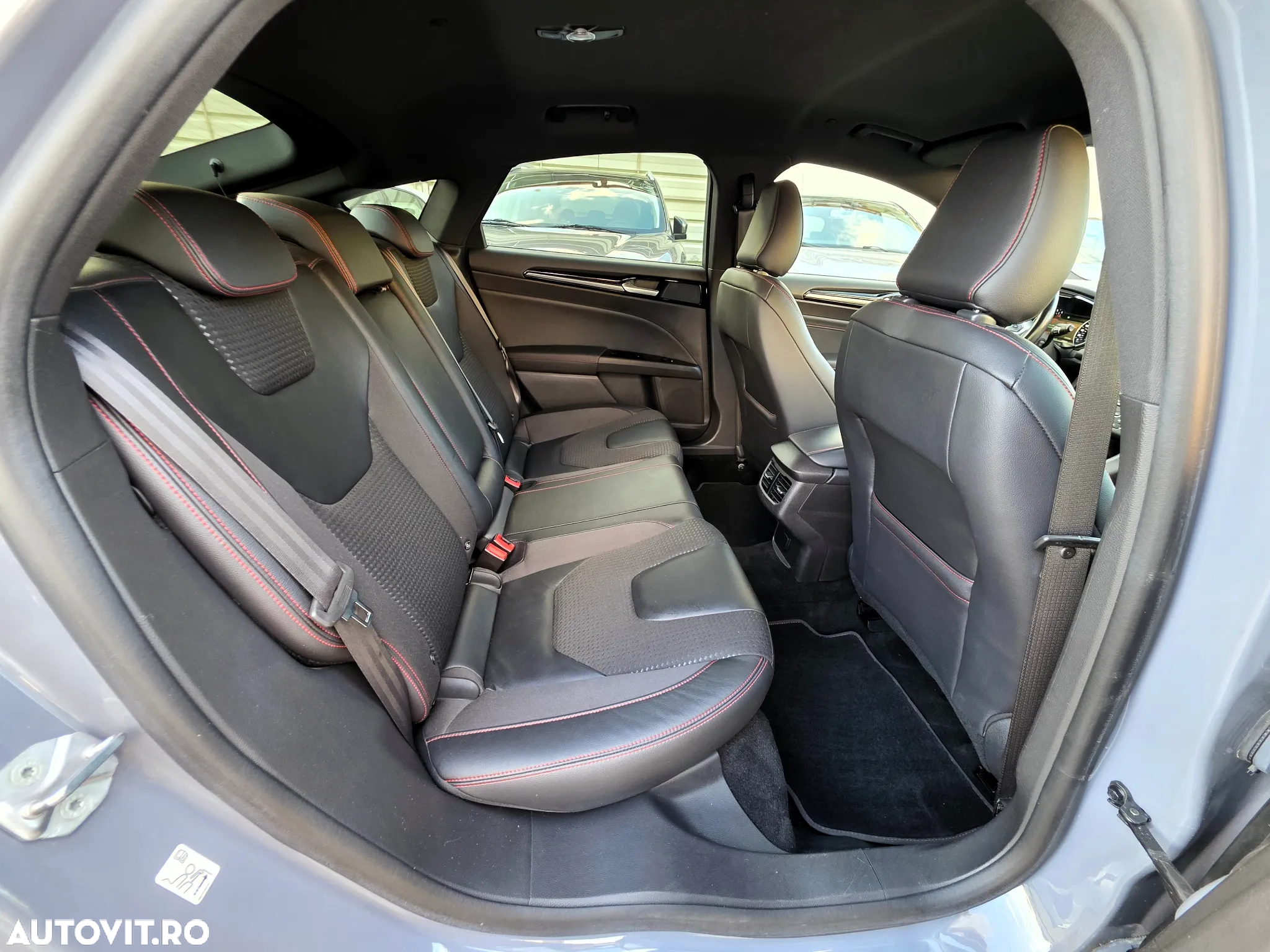 Ford Mondeo 2.0 EcoBlue Aut. ST-Line - 20