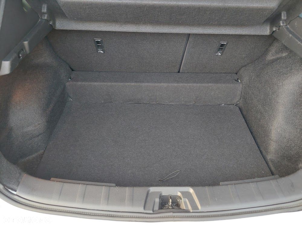 Nissan Qashqai 1.3 DIG-T N-WAY - 21