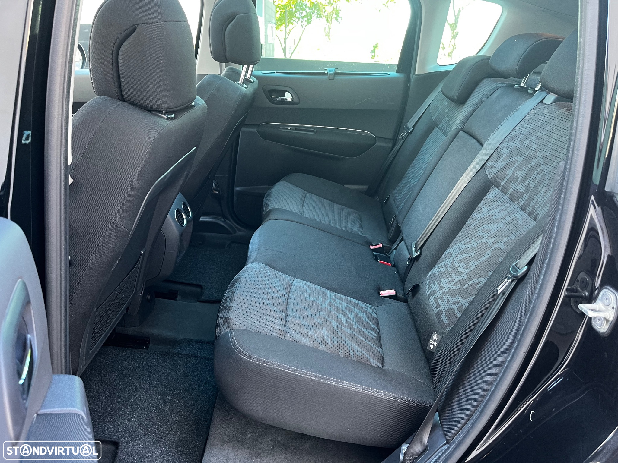 Peugeot 3008 1.6 HDi Sport - 19