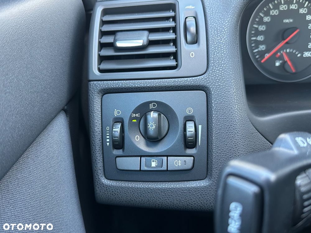 Volvo V50 1.6D DPF DRIVe - 15